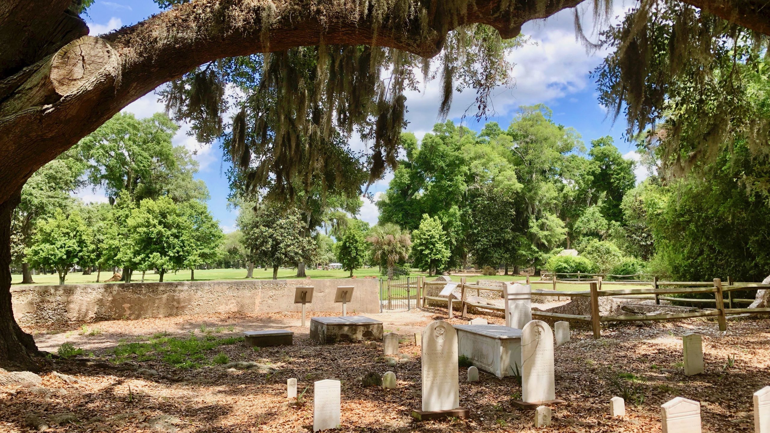 Sams-Family-Cemetery-IMG_6421-v2