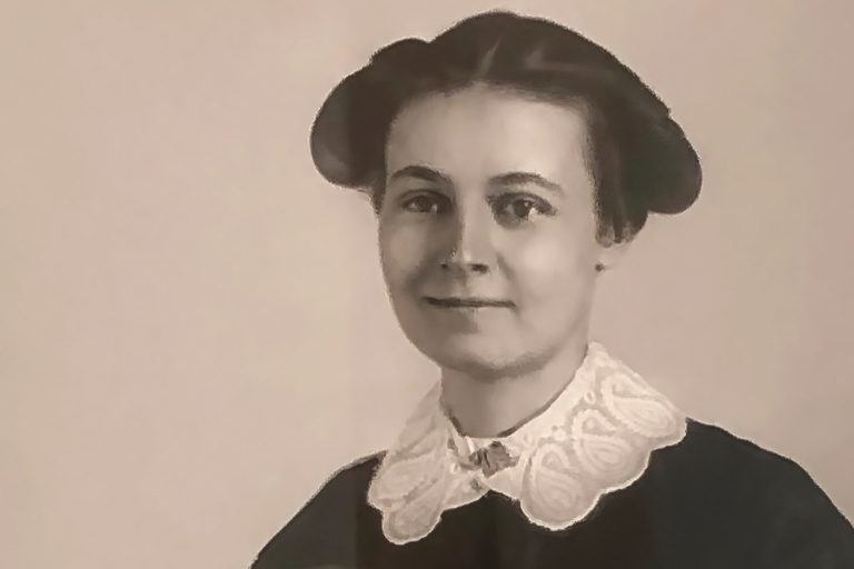 Headshot of Sarah Sams Sams